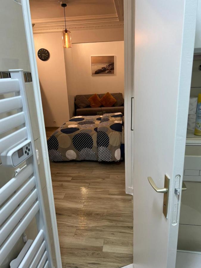 Апартаменти Studio Sacre-Coeur Montmartre - Hala Париж Екстер'єр фото
